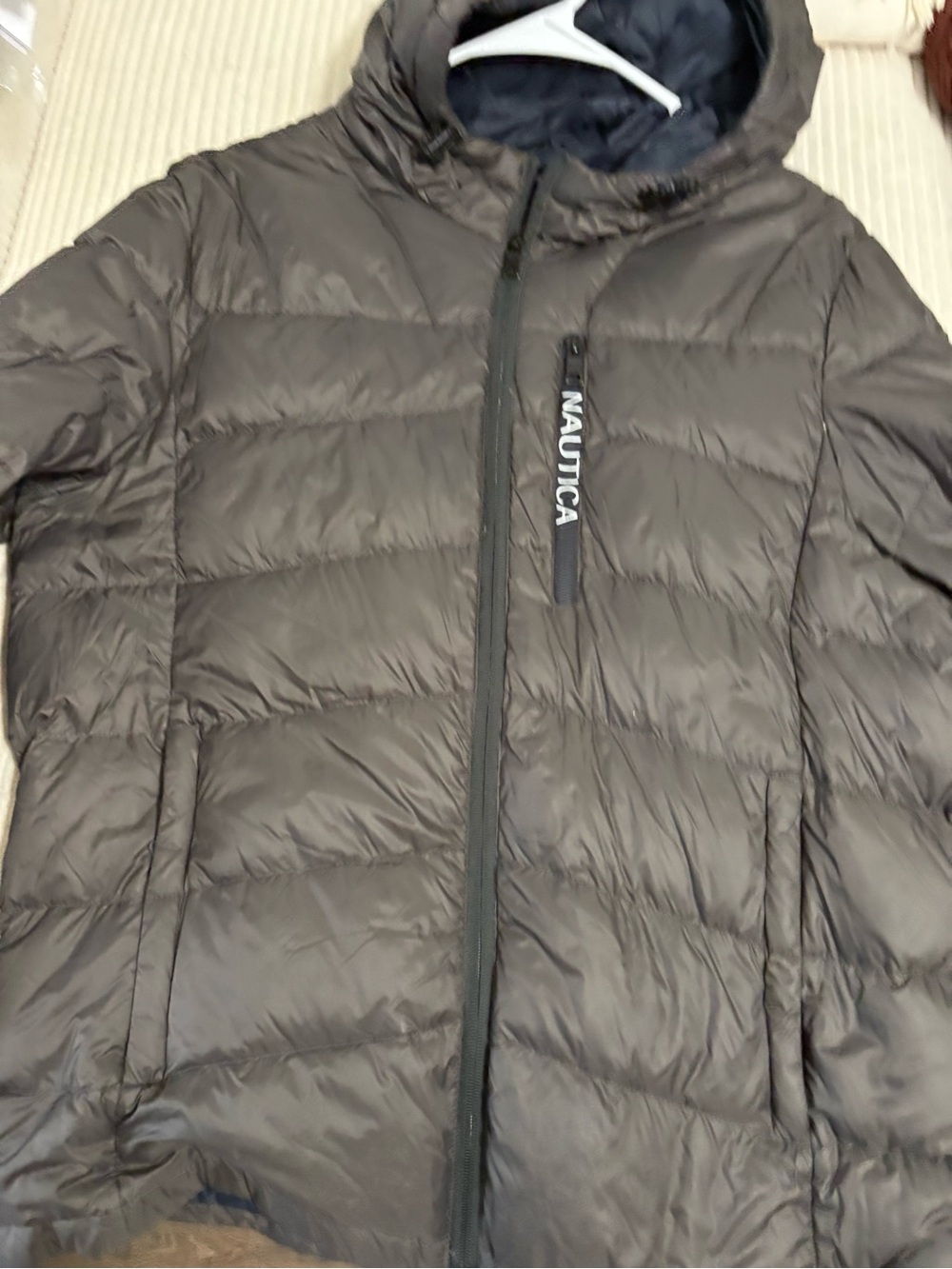 Nautica Men's Hooded Puffer Jacket in Dark Gray sze Med